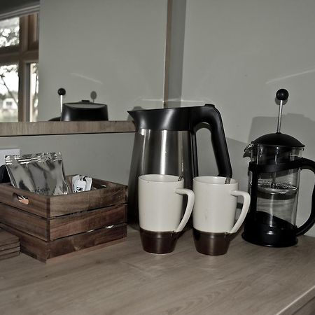The Ugly Duckling Bed & Breakfast Telford Exterior photo