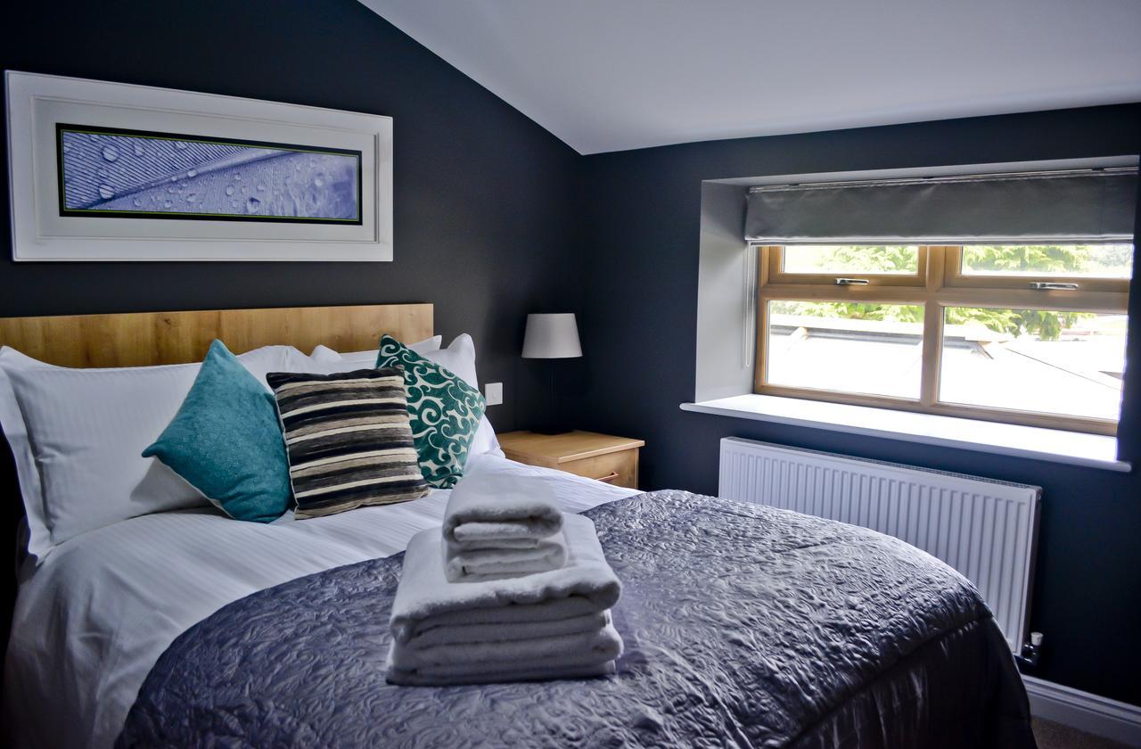 The Ugly Duckling Bed & Breakfast Telford Exterior photo
